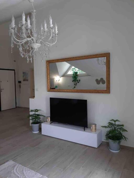 Casa Tra I Castelli Apartment San Martino Alfieri Exterior photo